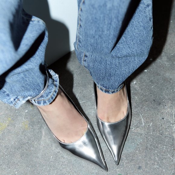 BLOGGER'S FAVE! Zara Metallic High Heels Silver NWT - Picture 6 of 10
